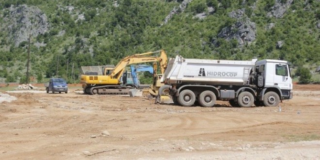 Izgradnja autoputa kroz Crnu Goru