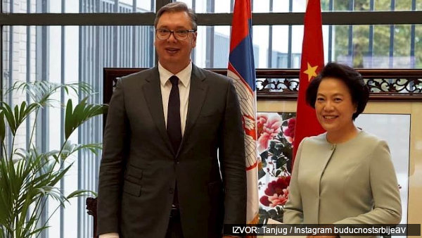 Vučić na prijemu u kineskoj ambasadi